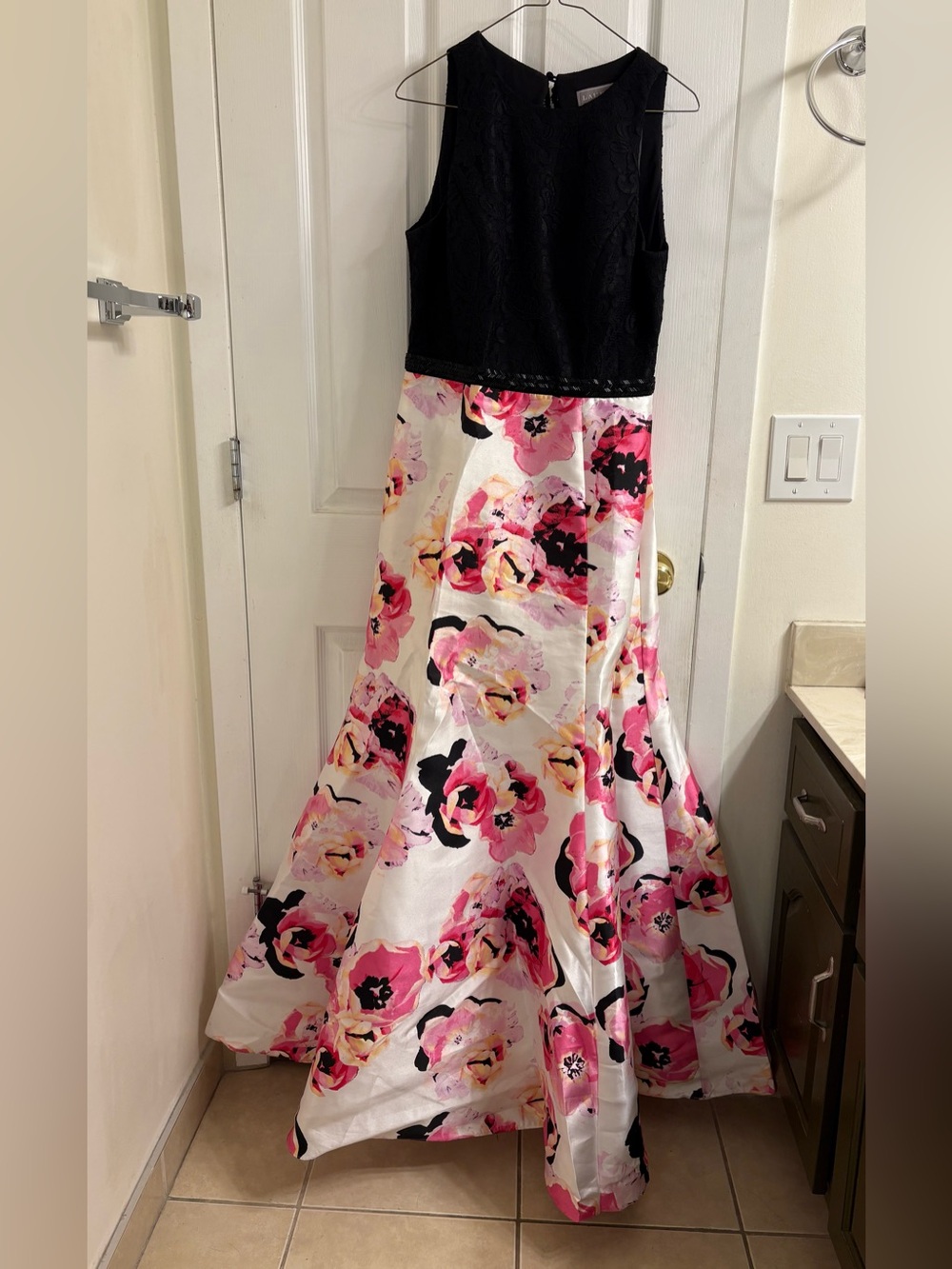 Gorgeous Formal Dress